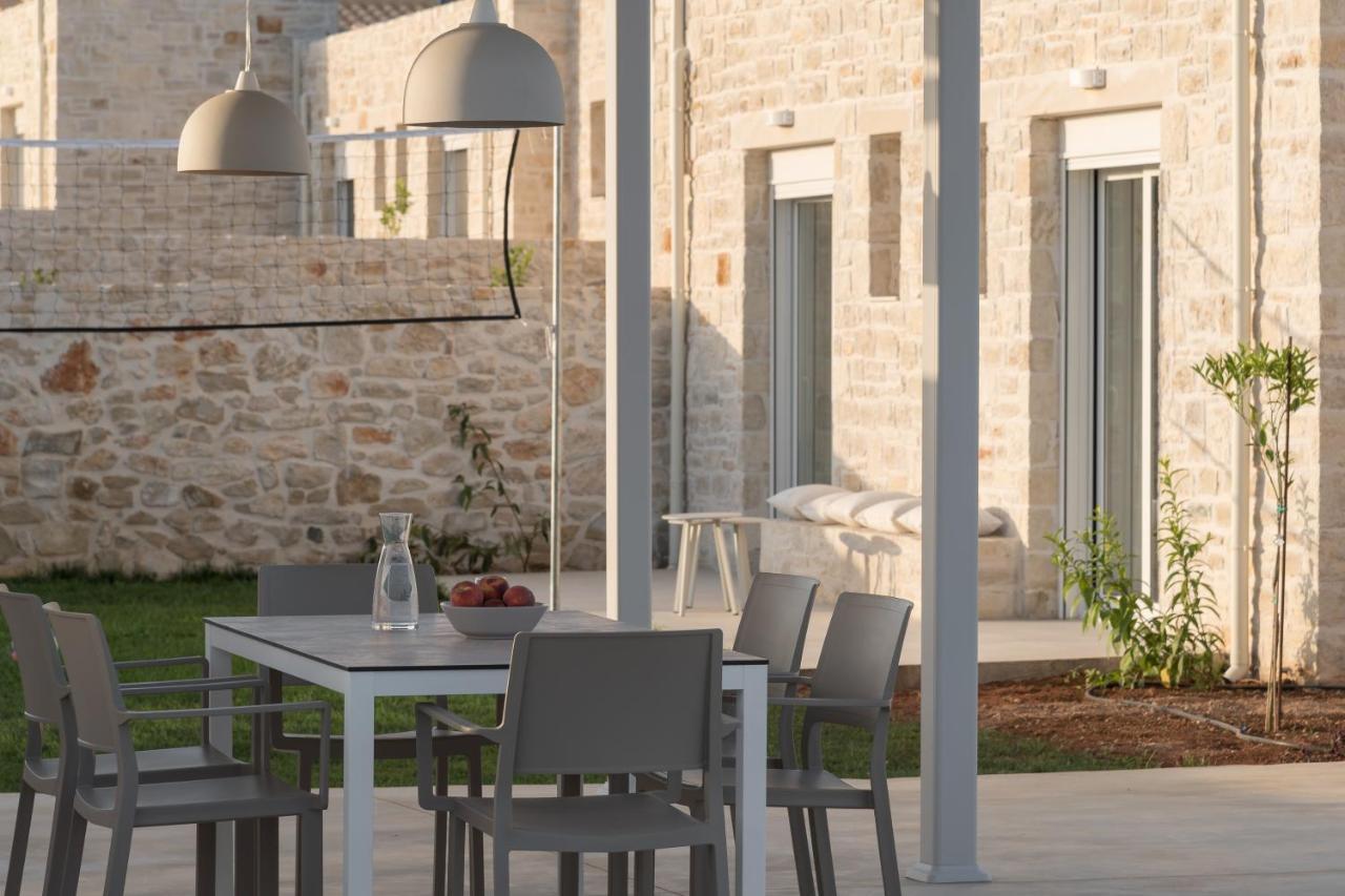 Evaero Villas I, Ii, Iii, IV - An Ever-So Inviting Escape, By Thinkvilla Sfáka Eksteriør billede