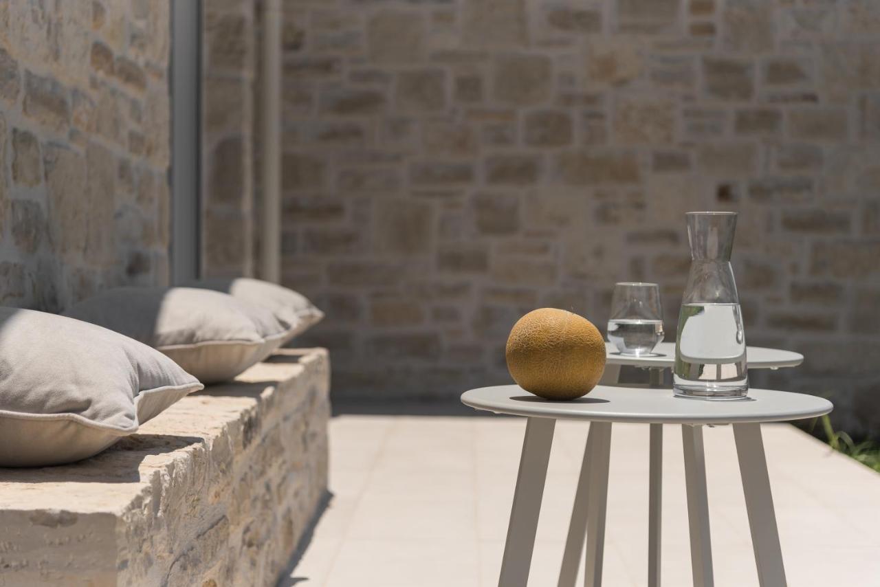 Evaero Villas I, Ii, Iii, IV - An Ever-So Inviting Escape, By Thinkvilla Sfáka Eksteriør billede